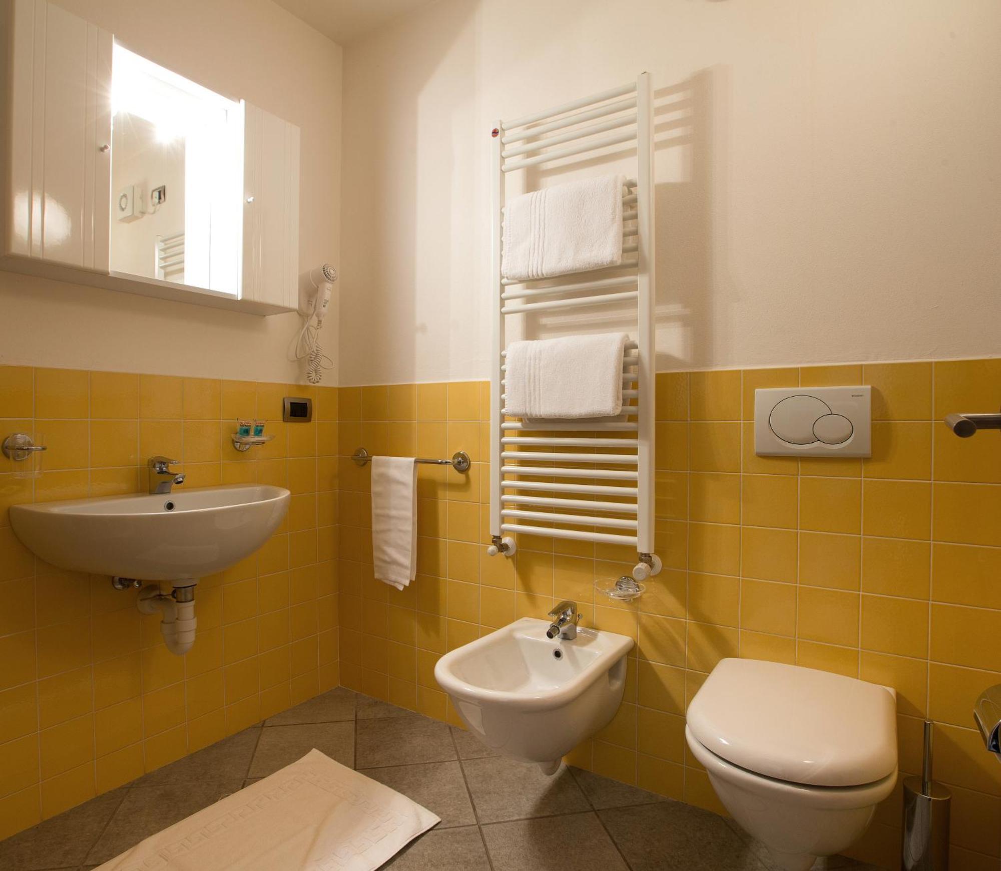 Casa Del Sol Apartaments Bormio Pokoj fotografie